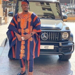 African clothes - Agbada